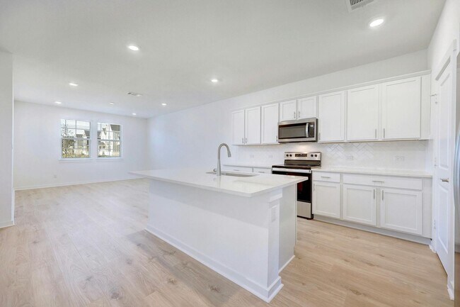 Building Photo - Modern Comfort in Avery Centre – Ready for You!