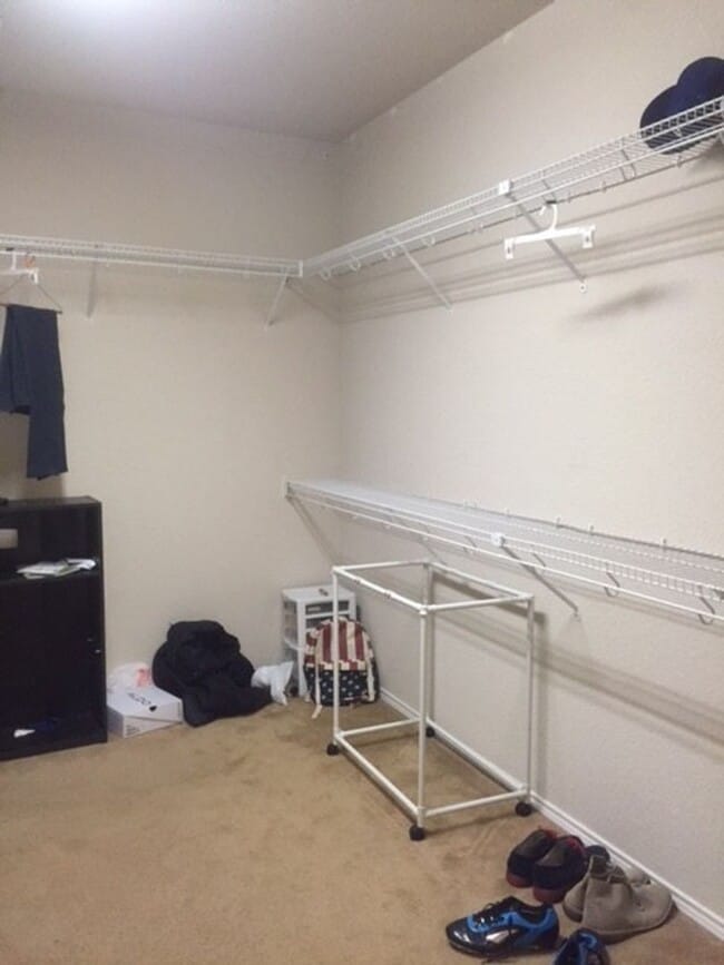 Building Photo - 25914 Mission Bluff