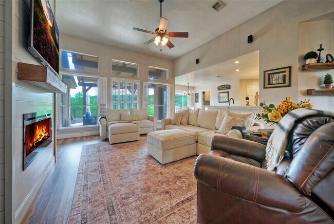 Building Photo - 511 Chaney's Crossing