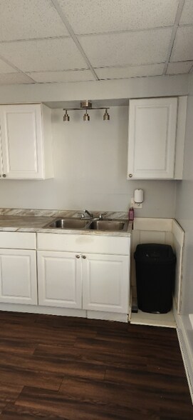 Building Photo - 267 Myrtle Ave