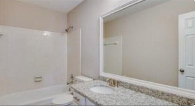 Building Photo - 15827 Roxton Ridge Dr