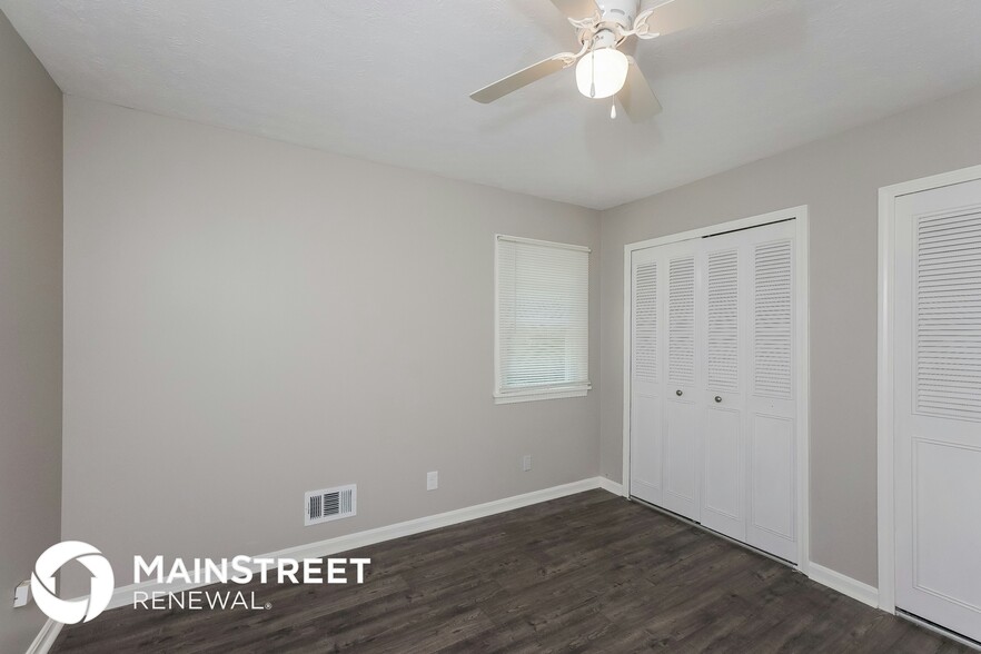 Building Photo - 6203 Big Ben Dr
