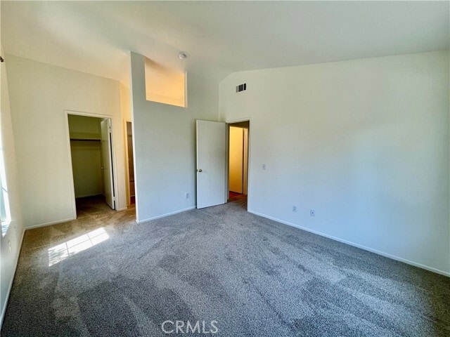 Building Photo - 10 Chaumont Cir