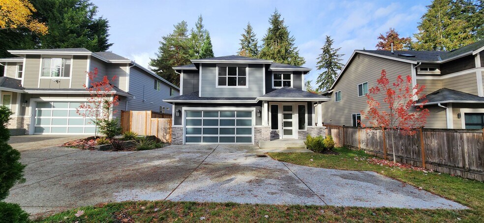 Building Photo - 2310 N 179th St