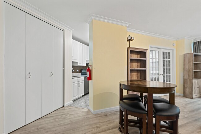 Building Photo - 7004 JFK Blvd E