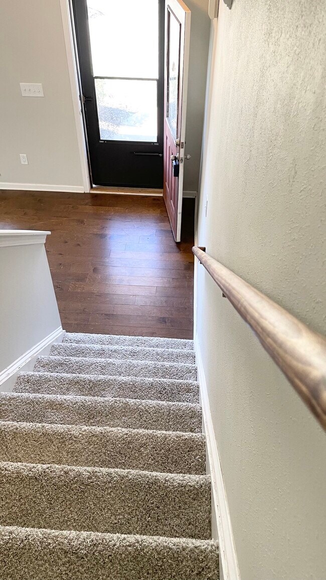 Building Photo - 263 Solstice Dr