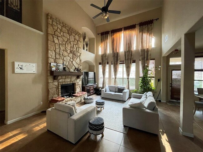 Building Photo - 7625 Crackling Creek Dr