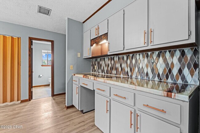 Building Photo - 2194 Briawood Cir