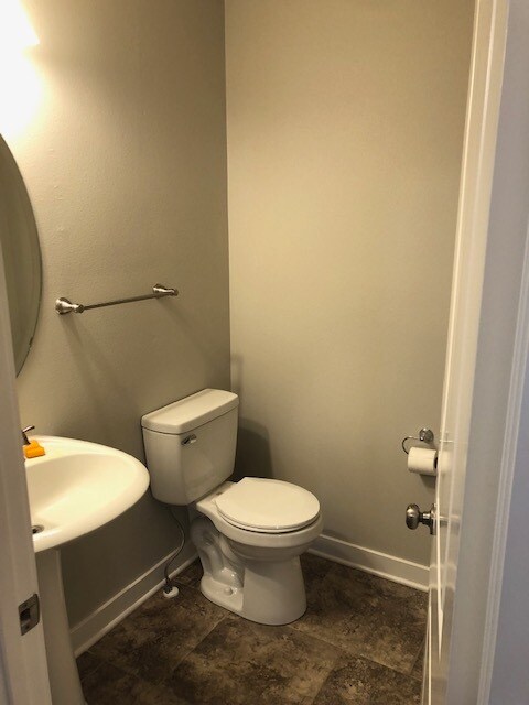 Building Photo - 3716 Marigold Dr