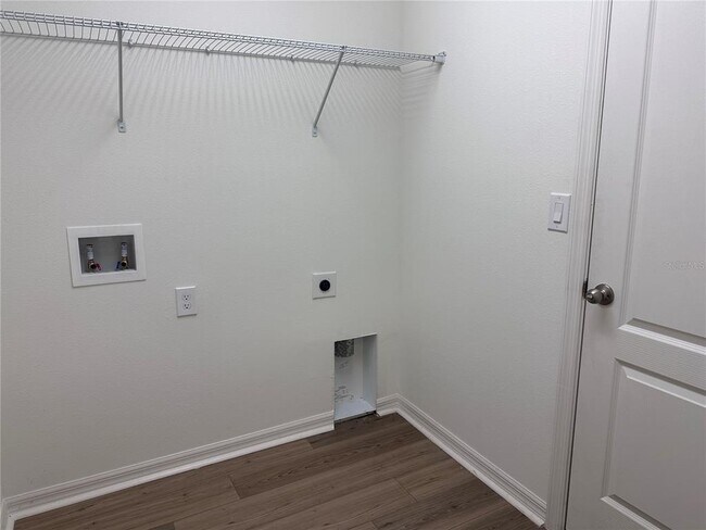 Building Photo - 148 Summerlin Loop