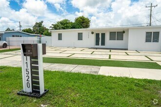 Building Photo - 11520 SW 57th St