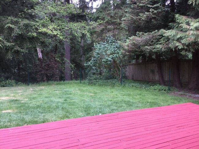 Building Photo - Spacious Mukilteo Rambler in Harbor Pointe – 3BR, Deck & Private Backyard