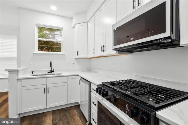 Building Photo - 116 Whiskey Creek Cir