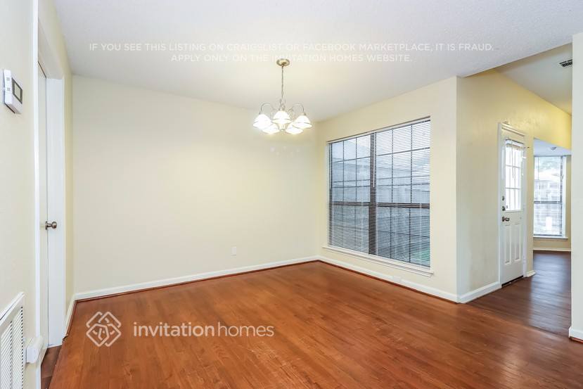 Building Photo - 6941 Brixham Dr