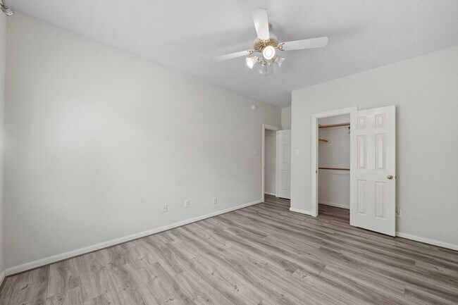 Building Photo - 23818 Indian Hills Way