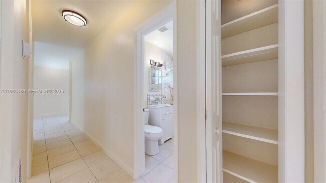 Building Photo - 830 NW 3rd St