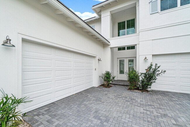 Building Photo - 4202 Mendel Ln