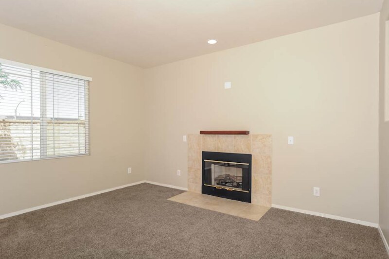 Building Photo - 21 Bosc Ln