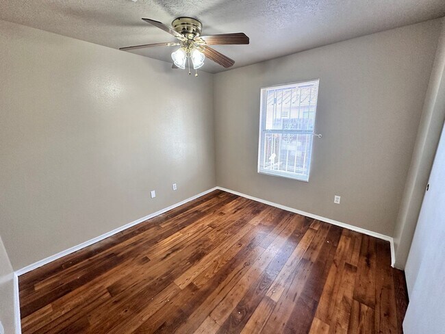 Building Photo - Coming Soon! 3 Bedroom 2 Bathroom with 2 Car Garage