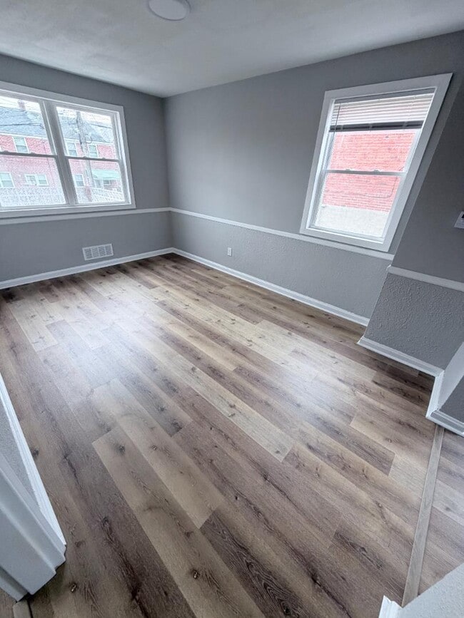 Building Photo - 5425 Whitlock Rd