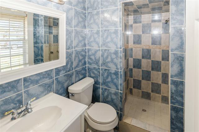 Building Photo - 4302 Glenhaven Dr
