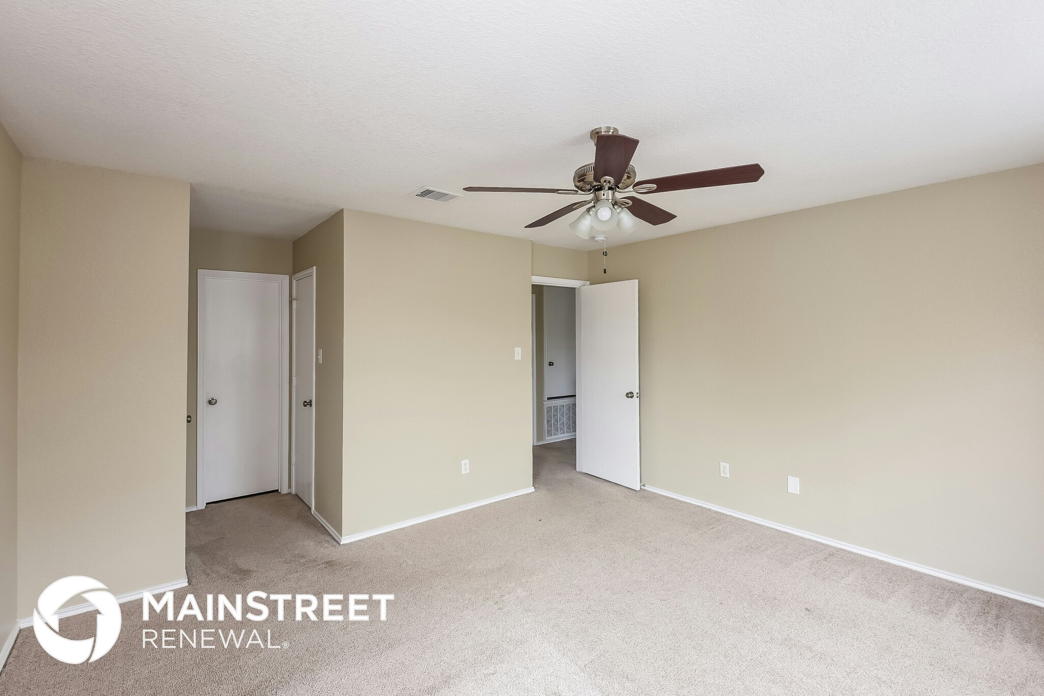 Building Photo - 11 Basin Elm