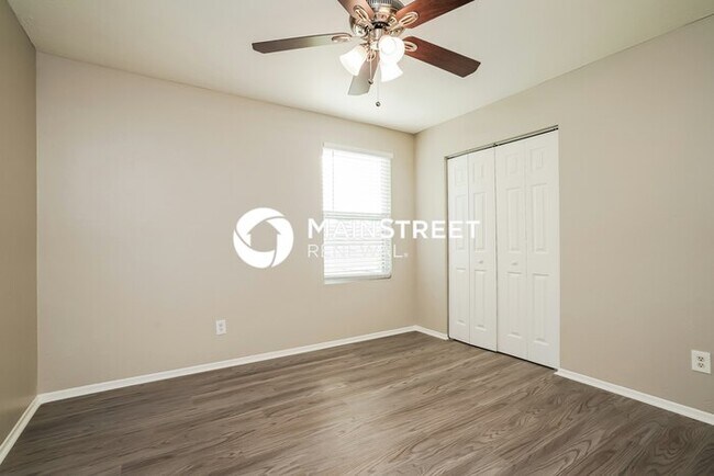 Building Photo - 3 Bedroom Pet-Friendly Home in Cape Coral, FL with Main Street Renewal