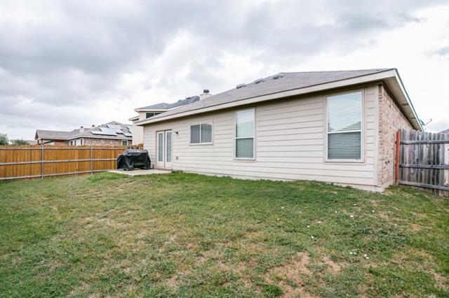 Building Photo - 8633 Star Thistle Dr