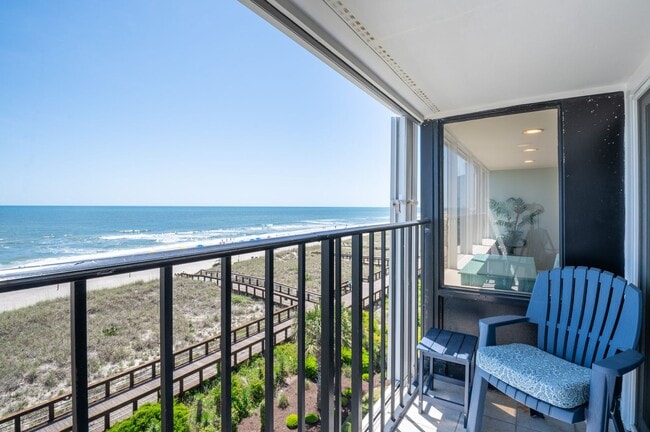 Building Photo - PLAN AND SECURE YOUR WINTER GETAWAY NOW, W...