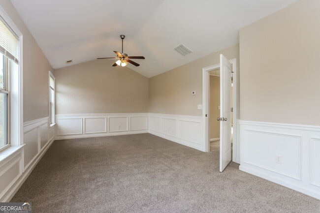 Building Photo - 6364 Flat Rock Ln
