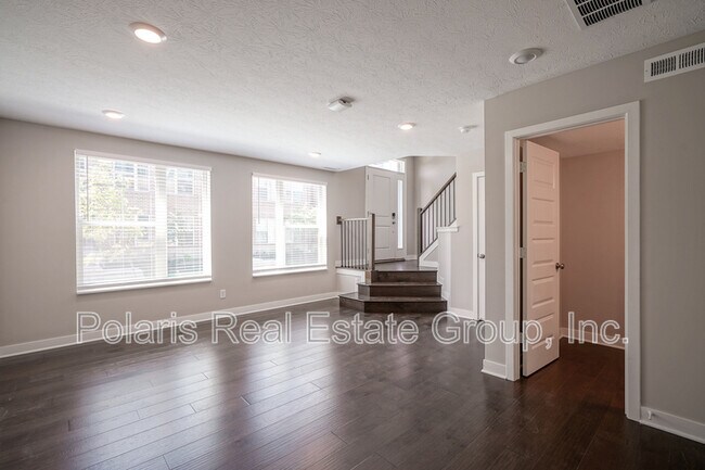 Building Photo - 8239 Bostic Dr