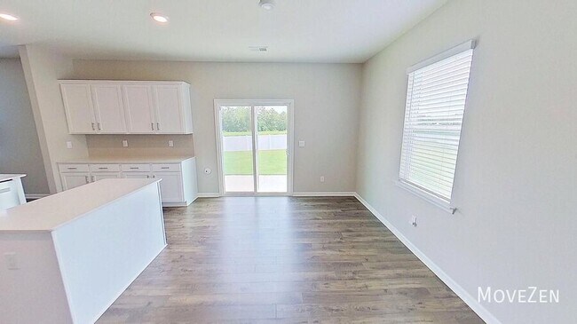 Building Photo - 349 Silicon Dr