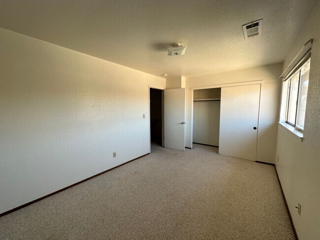 Building Photo - 3050 Andre Ln