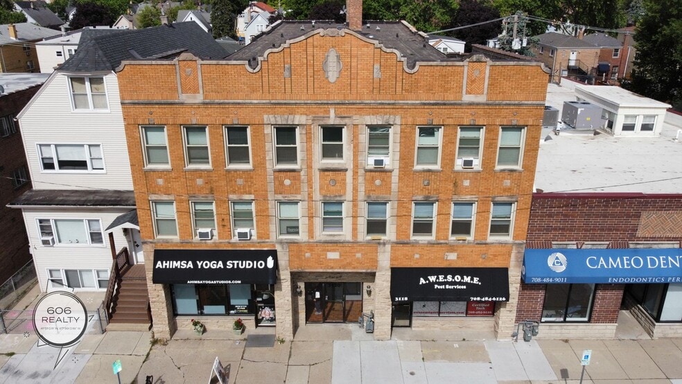 Building Photo - 3120 S Oak Park Ave