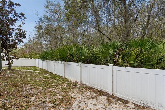 Building Photo - 18154 Sandy Pointe Dr