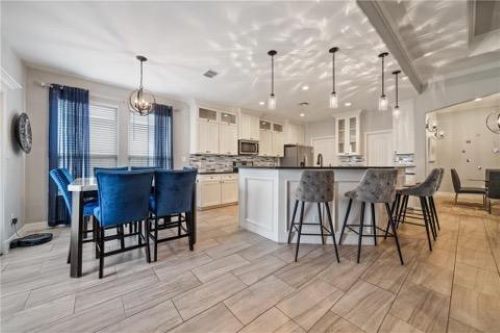 Building Photo - 3034 Oakdale Crossing Ct