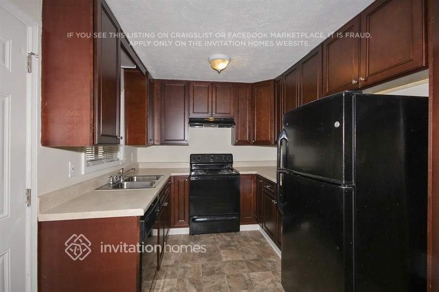 Building Photo - 3572 Vicki Ln