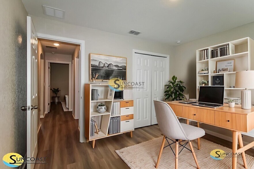 Building Photo - 6165 E Tremont St