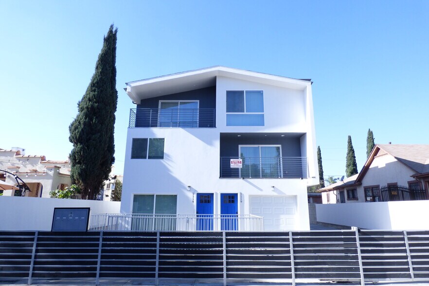 Building Photo - 1121 1/2 N Berendo St