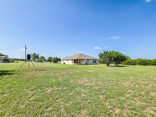Building Photo - 120 Lost Oaks Ct