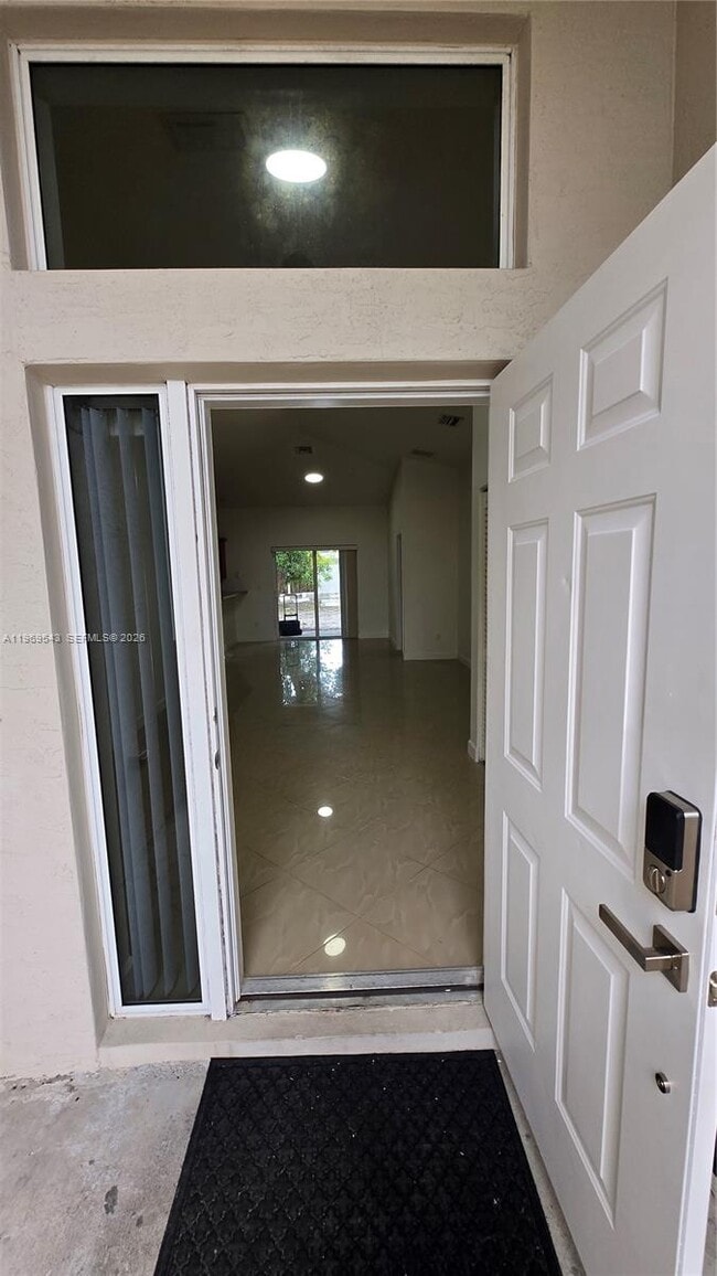 Building Photo - 250 Ipswich St