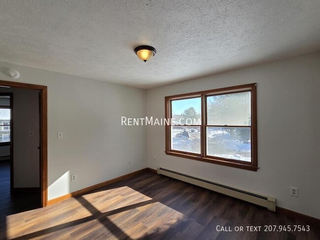 Building Photo - 7 Hartley St