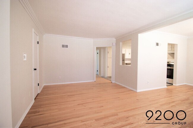 Building Photo - 7240 Balson Ave