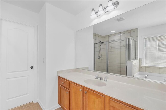 Building Photo - 5480 Beaver Ridge Dr