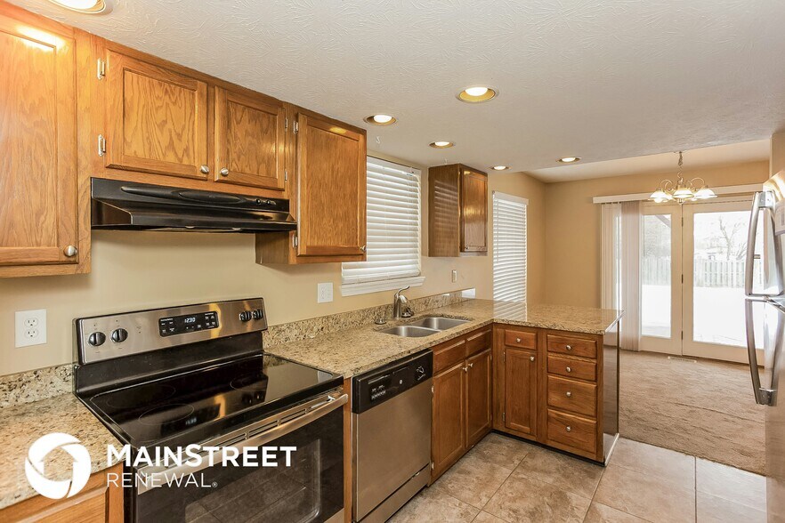 Building Photo - 7461 Cobblestone W Dr