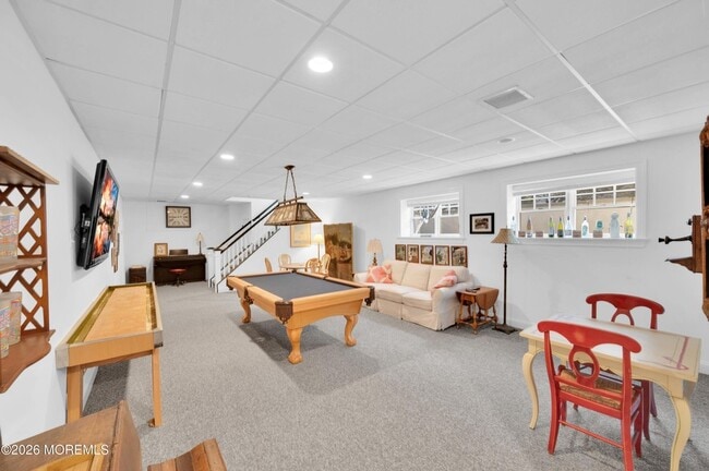 Building Photo - 619 Beacon Blvd