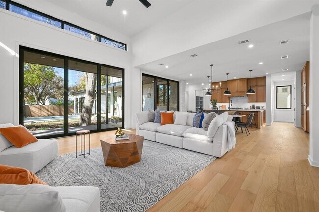 Building Photo - 5512 Shoalwood Ave