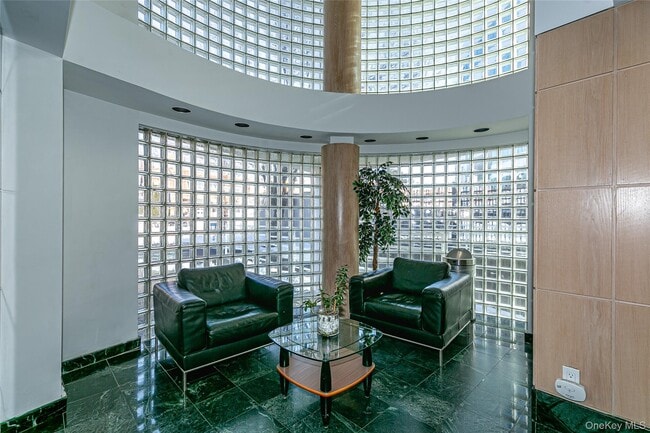 Building Photo - 88 Cutter Mill Rd