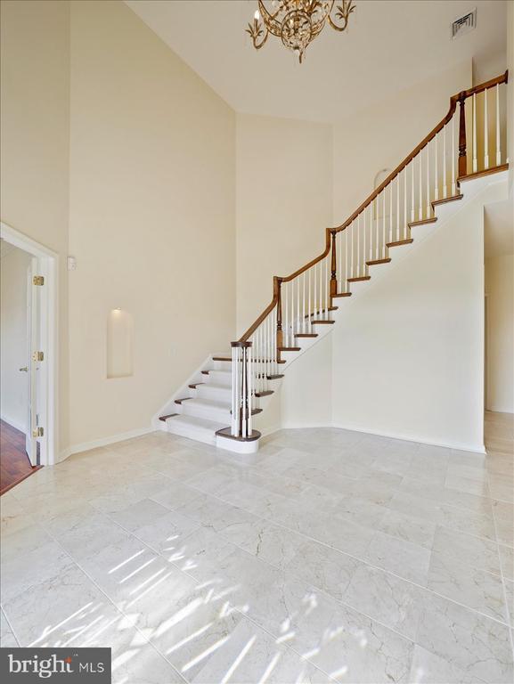 Building Photo - 3271 St Andrews Dr