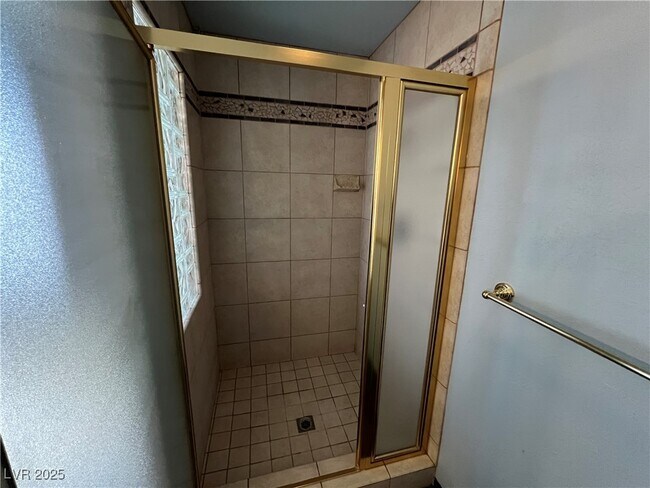 Building Photo - 4325 Silvercrest Ct